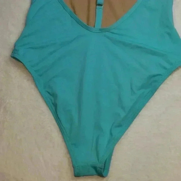 VYB AQUA ONE PIECE SWIMSUIT - Picture 5 of 6